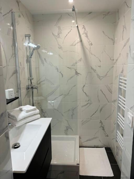 L'Olivier - Calme, Chaleureux, Proche Transports Apartamento Lyon Exterior foto
